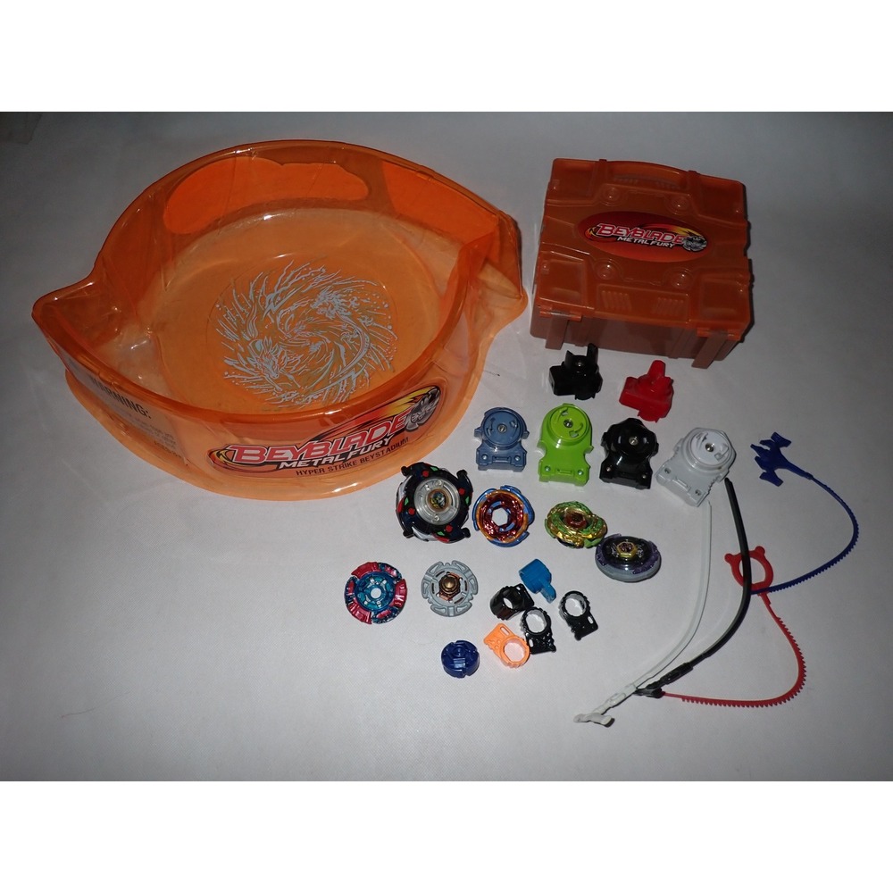 Lot BeyBlade Metal Fury Hyper Strike Beystadium Case Launchers Vintage